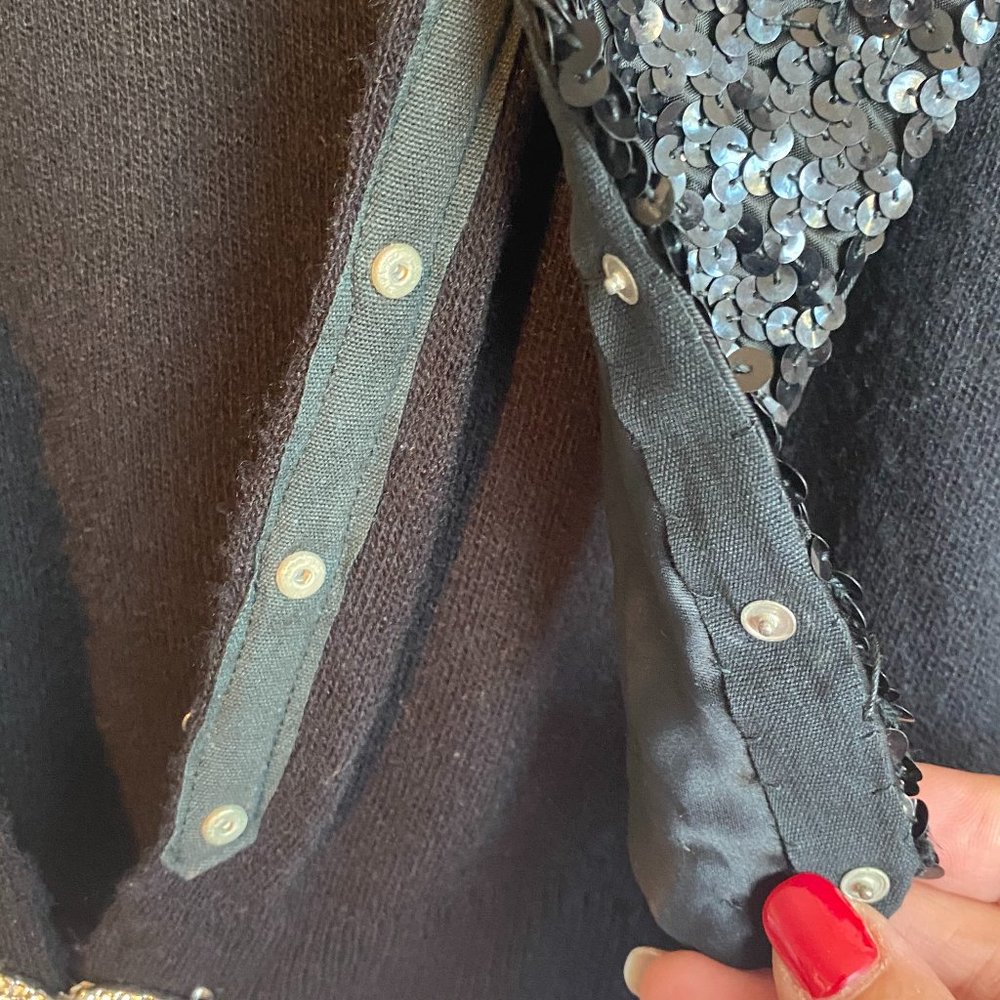 VINTAGE EMBELLISHED BLACK CARDIGAN (SZ 2-4) (VGUC) - Picture 10 of 12